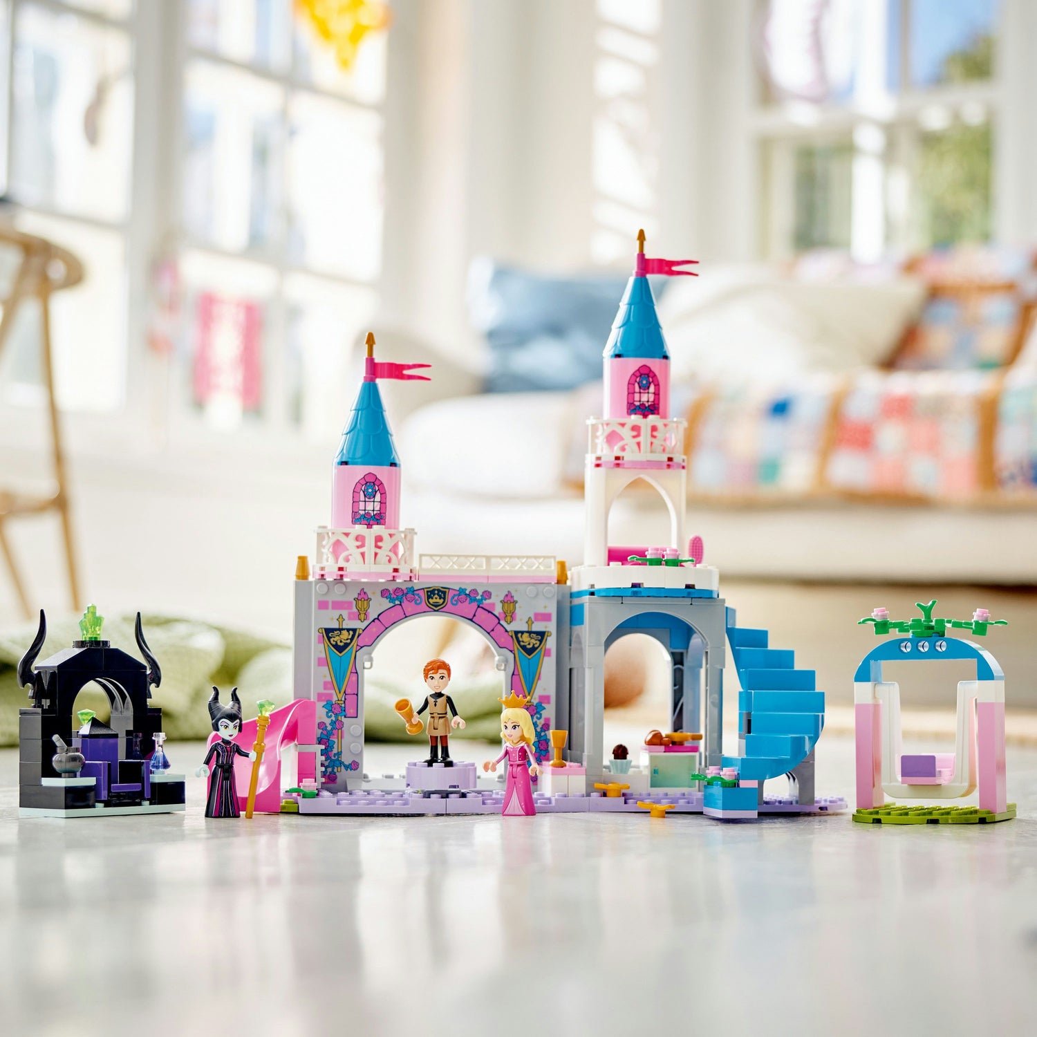LEGO® Disney Princess: Aurora's Castle