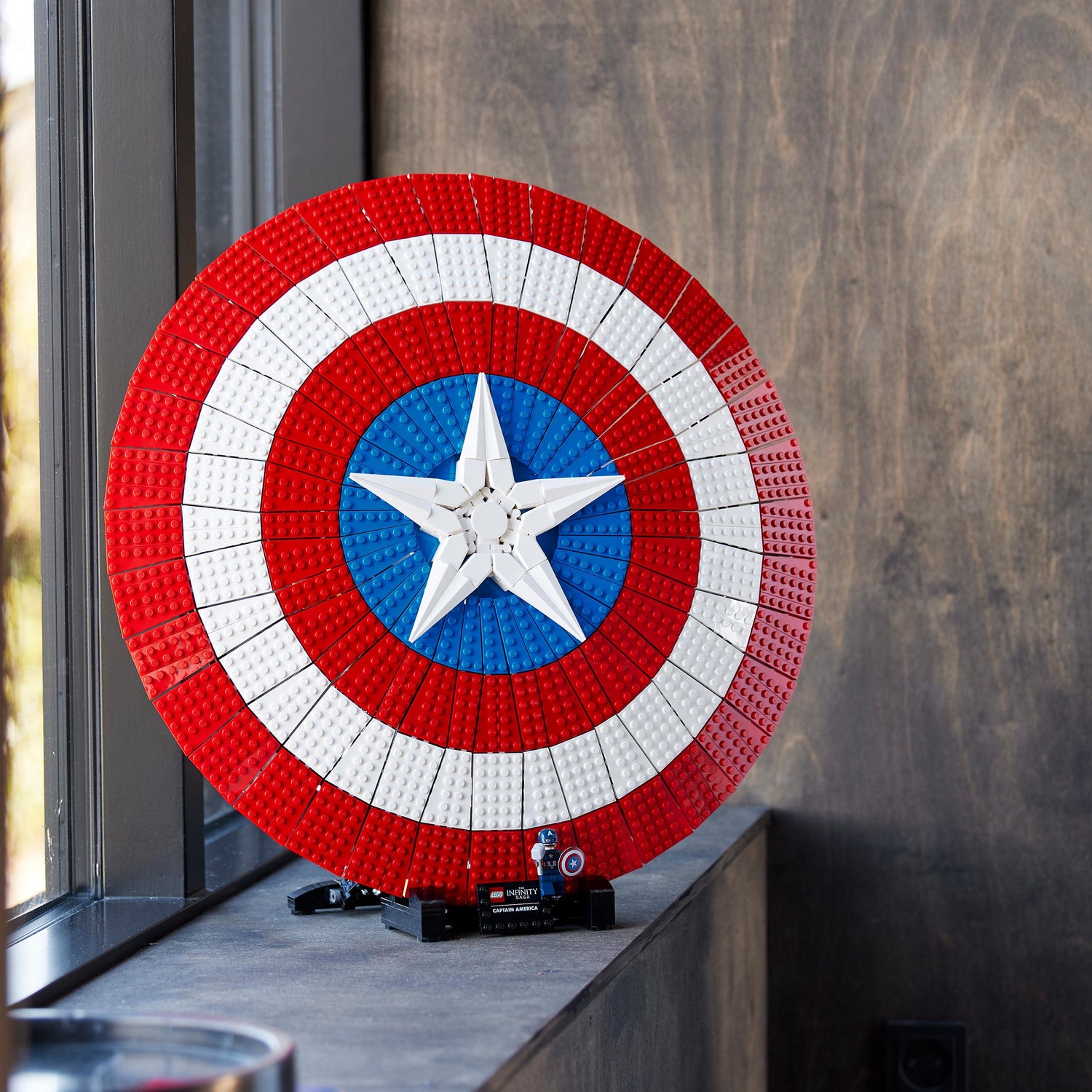 LEGO® Marvel Captain America&#39;s Shield Set